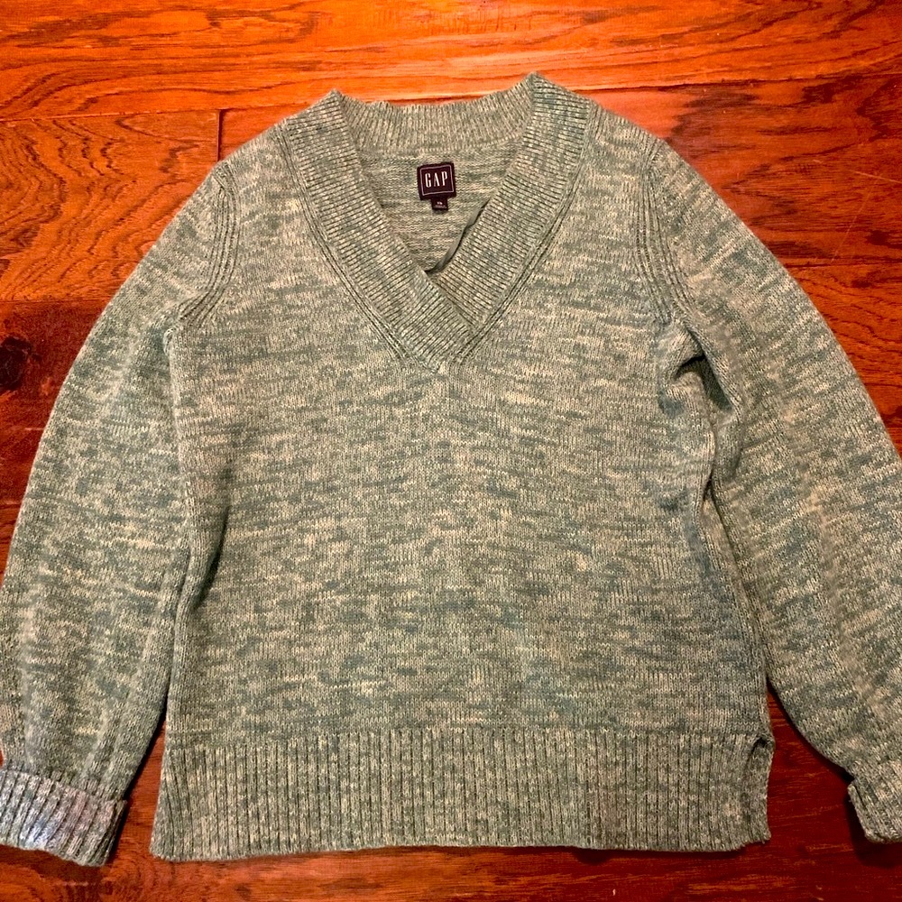 Gap Women’s 100% Cotton Sage Green V-neck Sweater